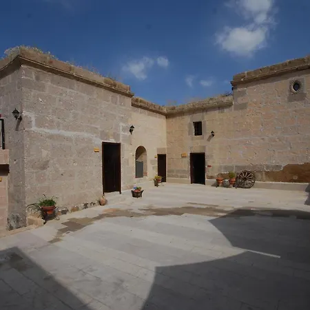 Karamanli Konagi Guzelyurt